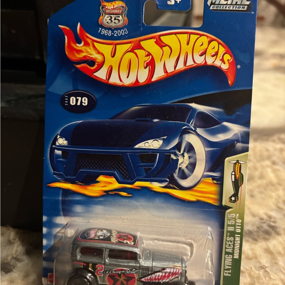 Hot Wheels Hwy 35 #079 Toy Car - Black and Silver